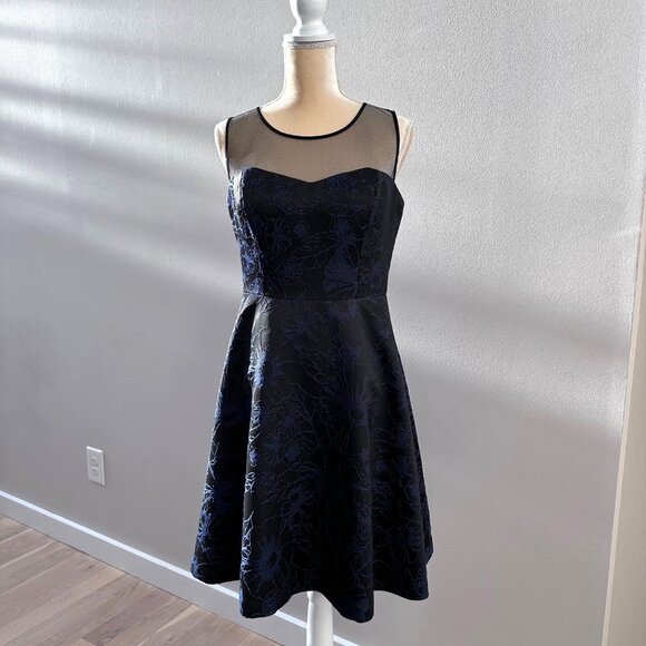 Black and Blue Floral and Mesh Cocktail Dress - Jessica Simpson - Size 10 - Picture 2 of 8